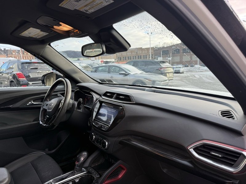 Used 2021 Chevrolet TrailBlazer RS w/ Convenience Package image 10
