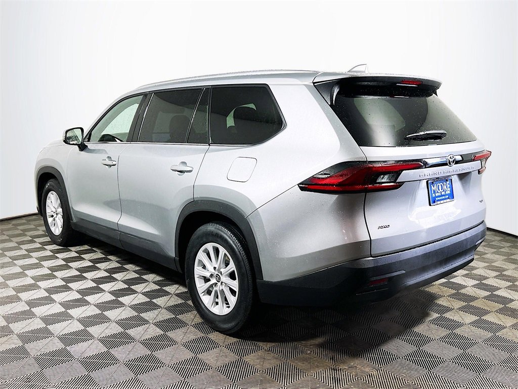 Certified 2025 Toyota Grand Highlander AWD image 6