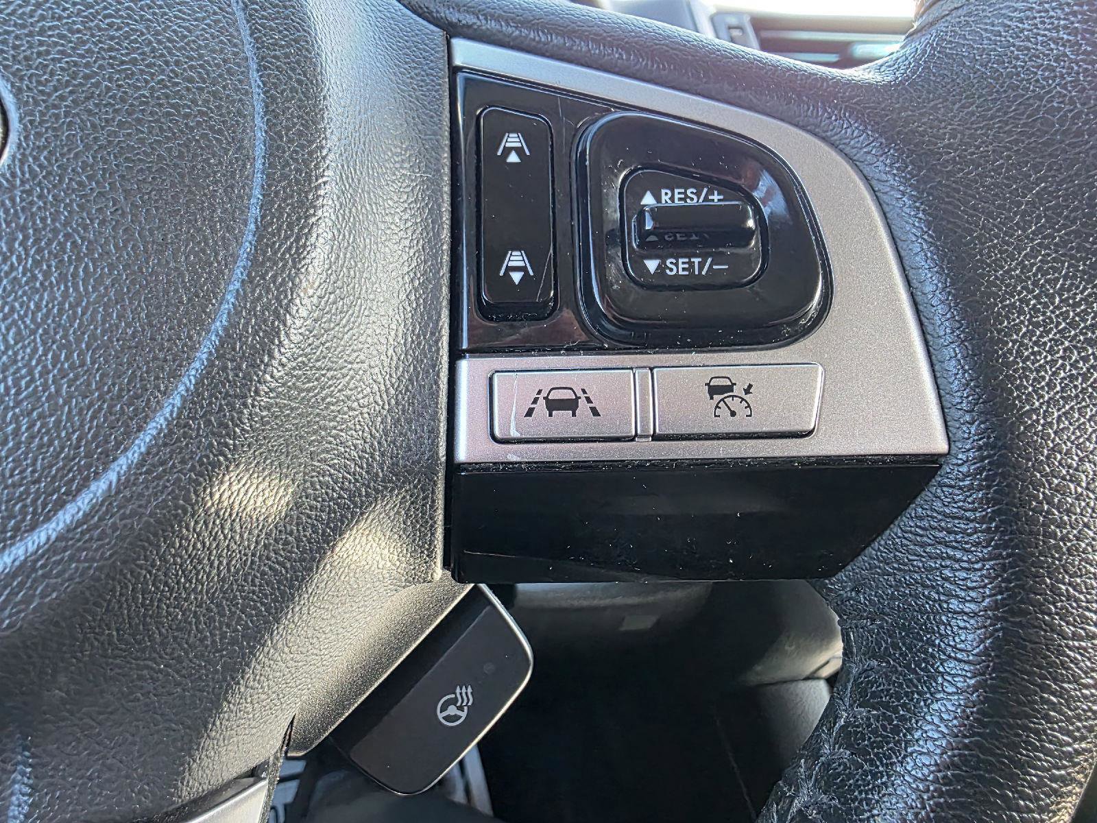 Used 2017 Subaru Outback 3.6R Touring image 17