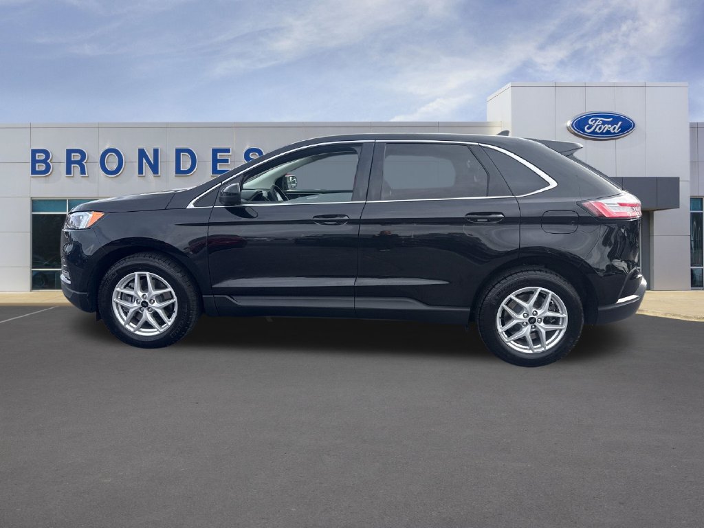 Used 2024 Ford Edge SEL w/ Convenience Package