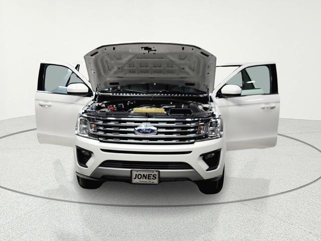 Used 2020 Ford Expedition XLT image 6