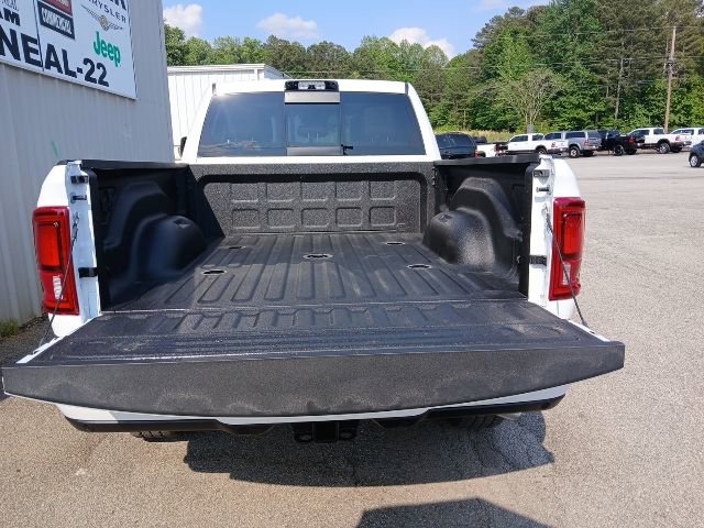 New 2026 RAM 2500 Limited AWD/4WD image 8