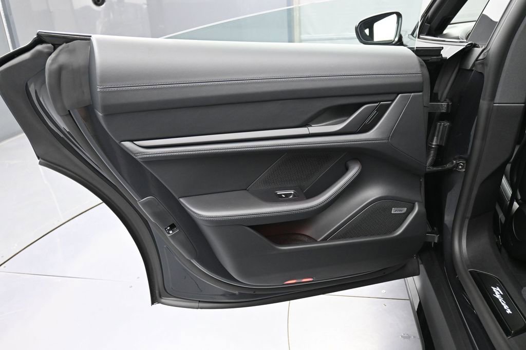 New 2026 Porsche Taycan AWD/4WD image 23