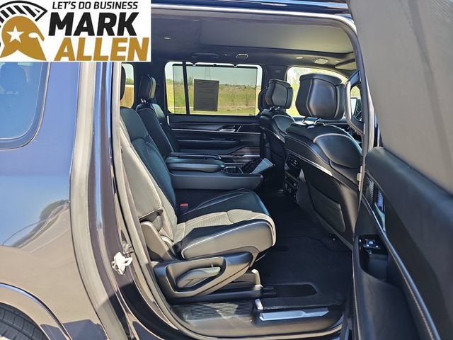 Used 2024 Jeep Grand Wagoneer L Series II w/ Quick Order Packagew 28T AWD/4WD image 28