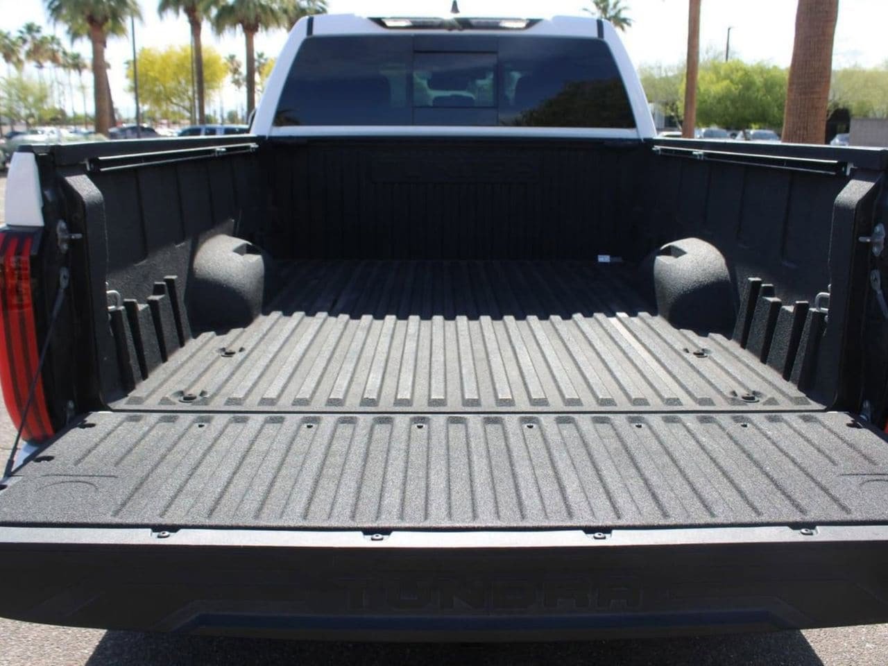Used 2022 Toyota Tundra Limited w/ TRD Off-Road Package AWD/4WD image 11