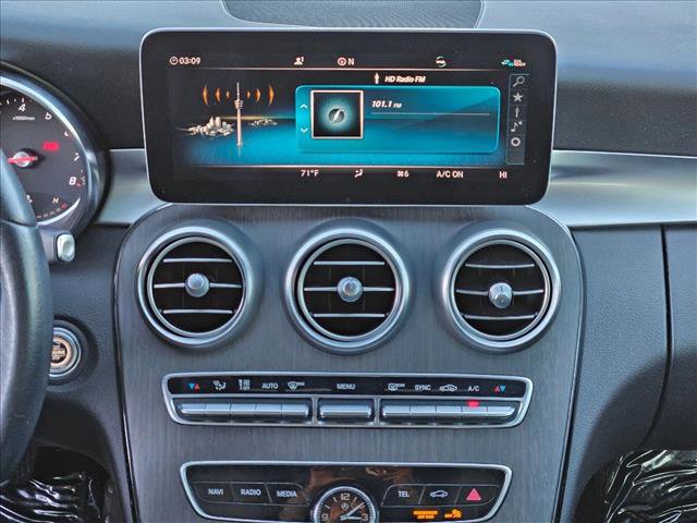 Used 2019 Mercedes-Benz C 300 4MATIC Sedan image 12