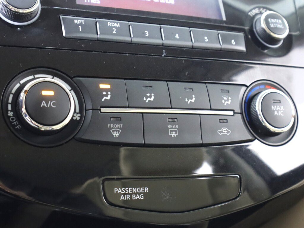 Used 2016 Nissan Rogue S w/ Appearance Package image 20