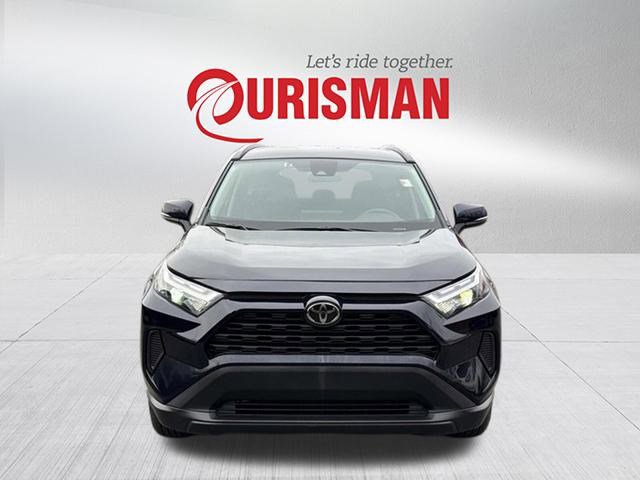 Used 2025 Toyota RAV4 XLE image 6