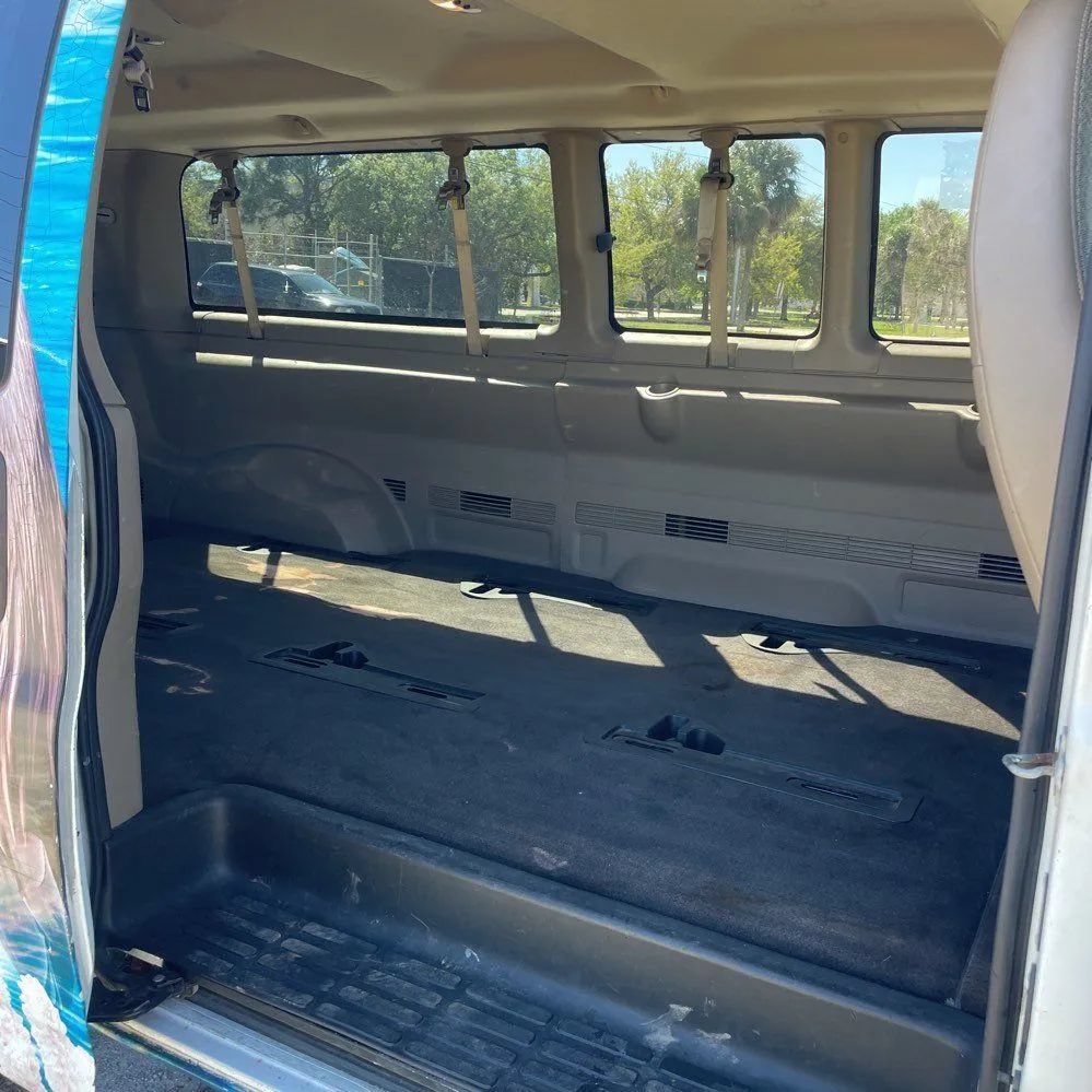 Used 2010 GMC Savana 3500 LT w/ LT Preferred Equipment Group RWD image 22