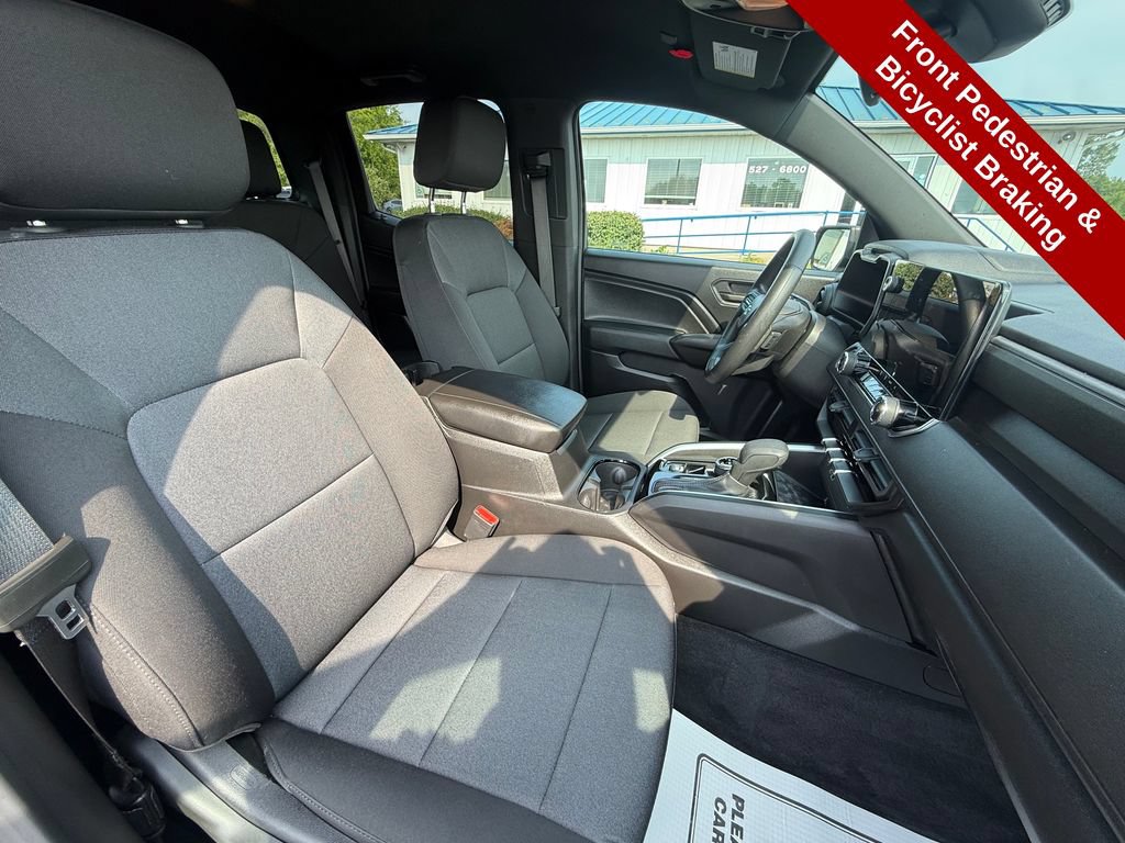 Used 2024 Chevrolet Colorado Trail Boss w/ Advanced Trailering Package AWD/4WD image 40