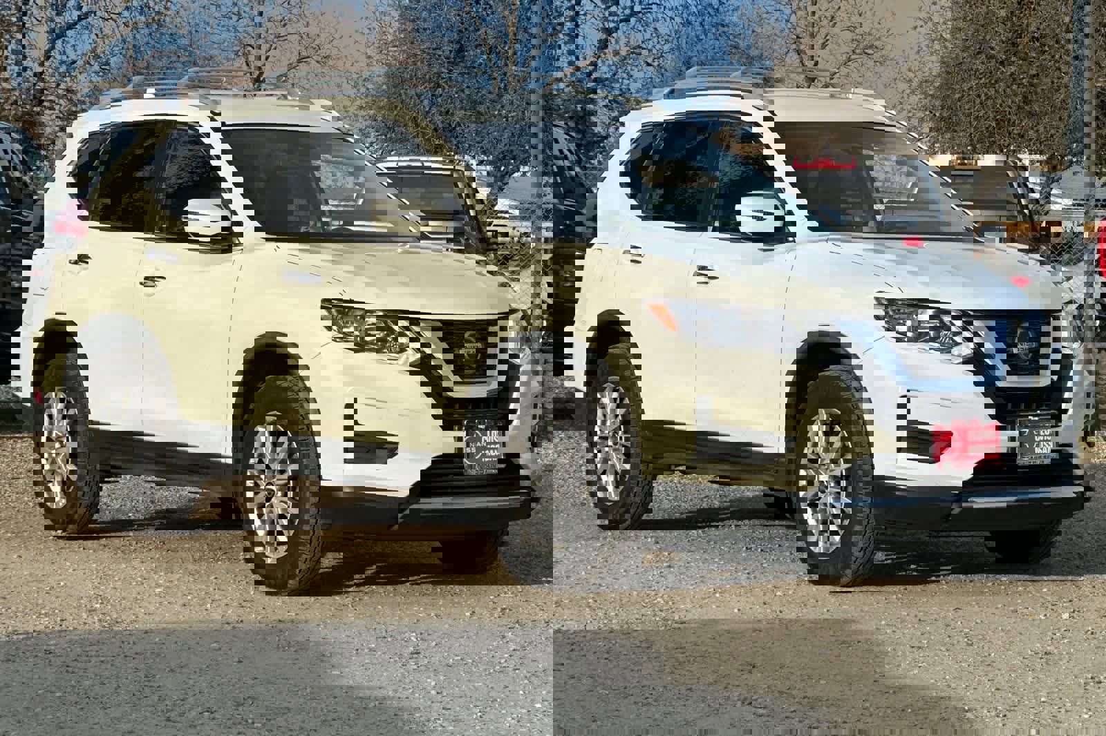 Certified 2020 Nissan Rogue SV image 10