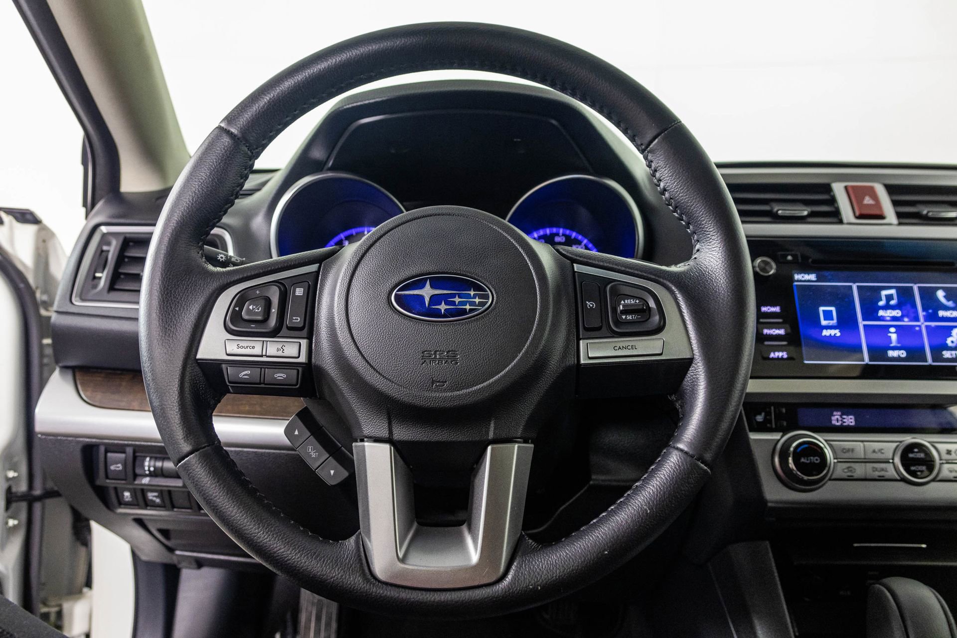 Used 2017 Subaru Outback 2.5i Limited w/ Popular Package #5 image 30