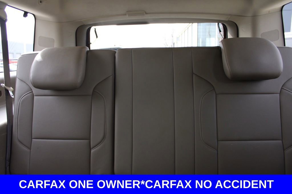 Used 2018 Chevrolet Suburban Premier image 27