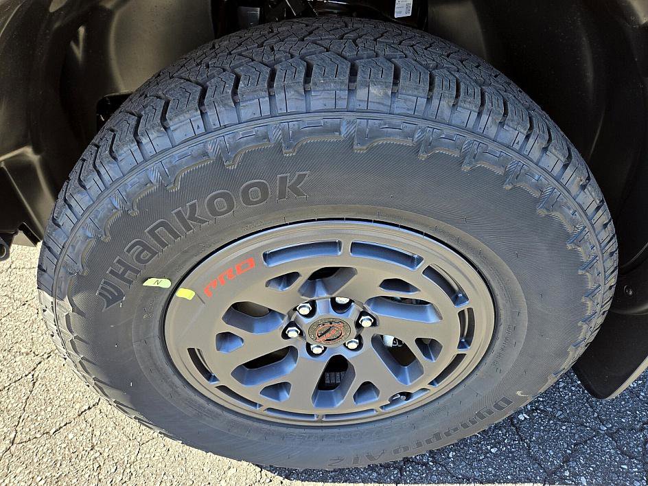 New 2026 Nissan Frontier PRO-4X image 13