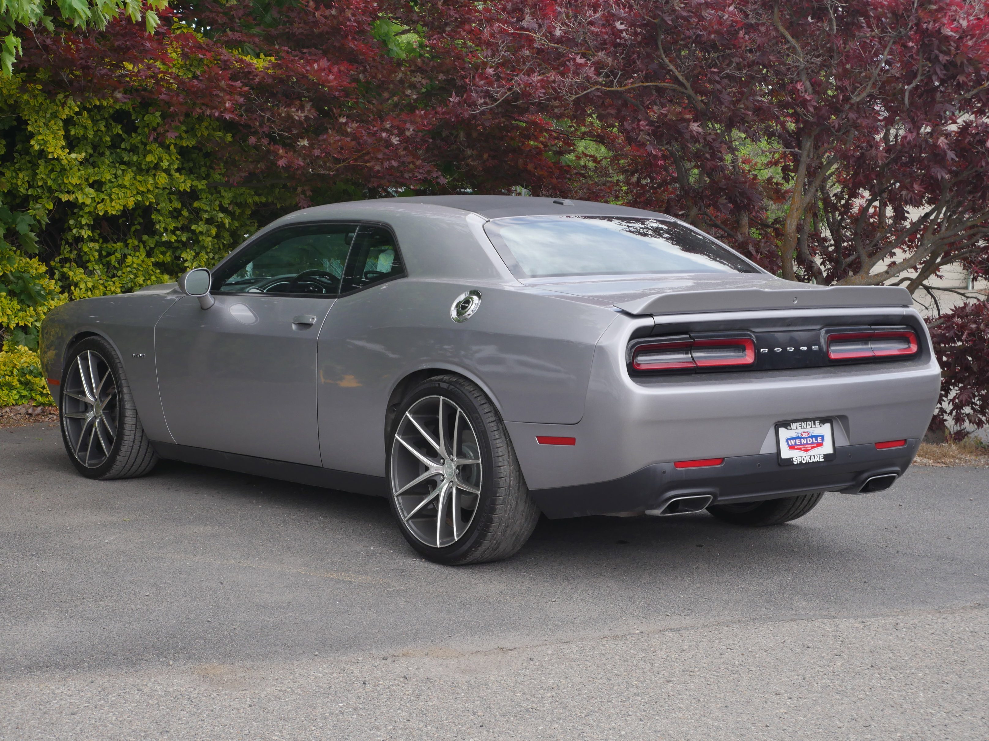 Used 2015 Dodge Challenger R/T w/ Quick Order Package 28D R/T RWD image 21