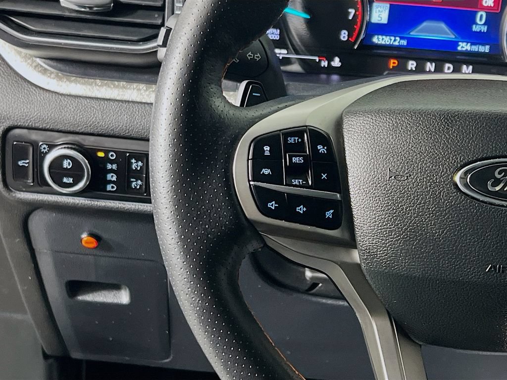 Used 2023 Ford Explorer Timberline w/ Timberline Technology Package AWD/4WD image 10
