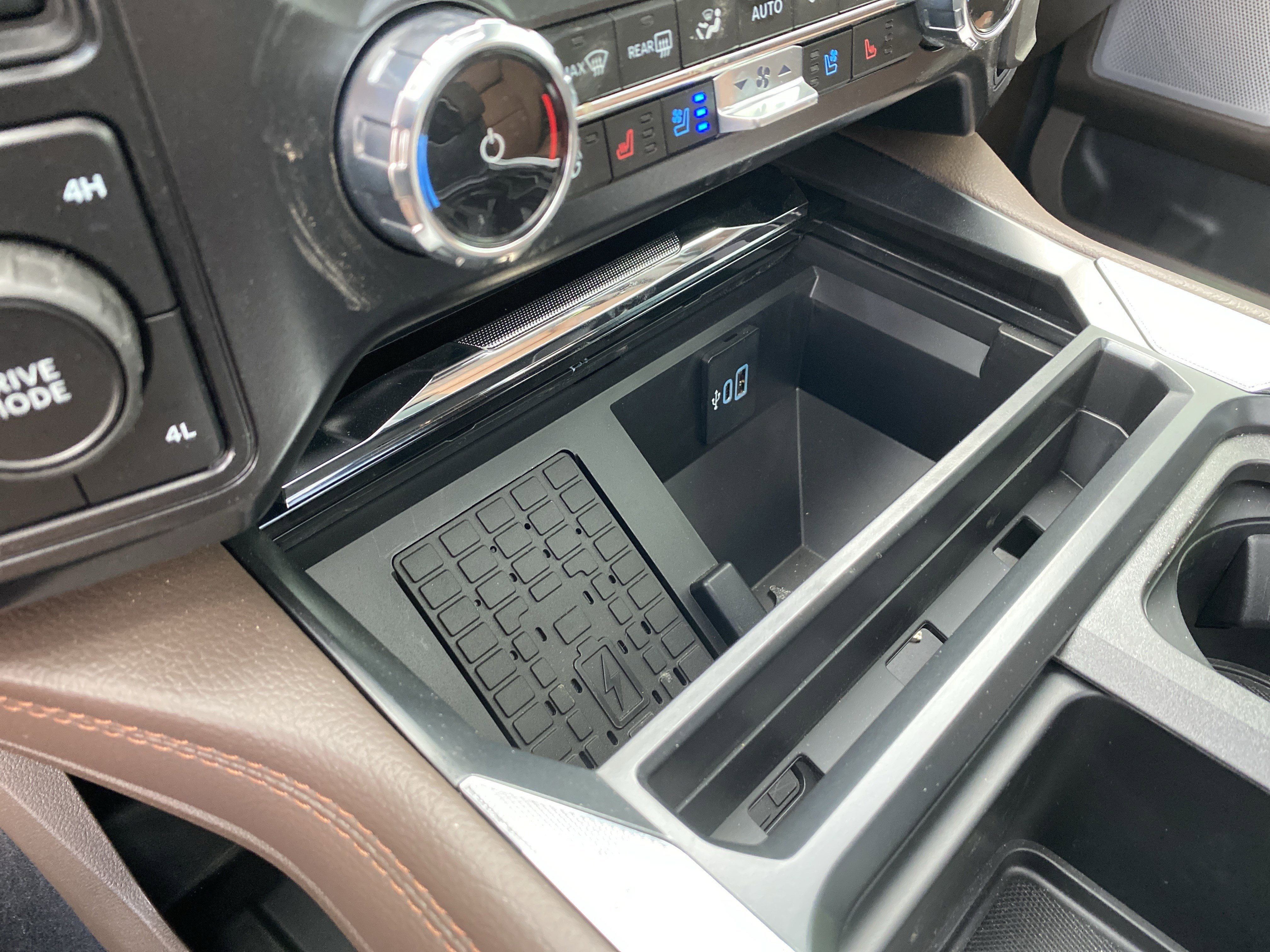 Used 2026 Ford F450 King Ranch w/ Chrome Package image 37