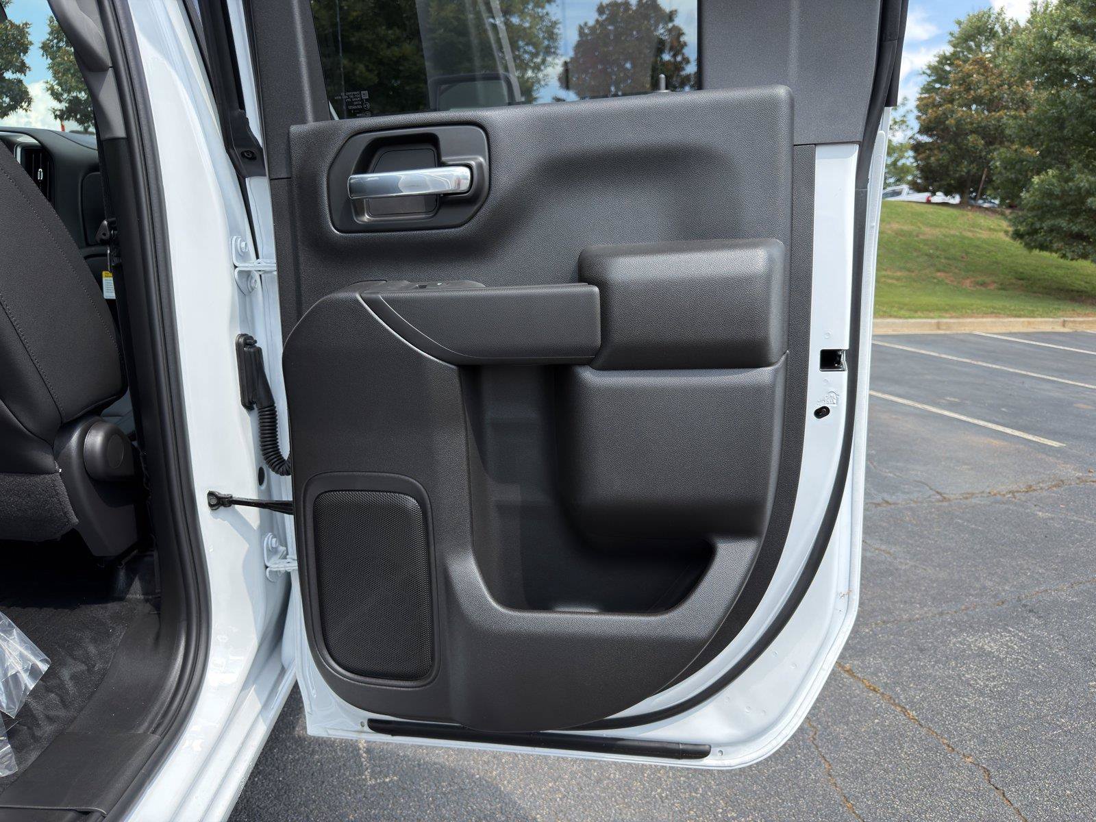 New 2026 GMC Sierra 2500 Pro w/ Convenience Package RWD image 13