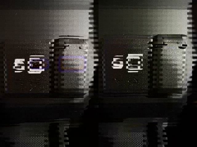 Used 2019 GMC Sierra 1500 SLT w/ SLT Premium Plus Package image 19