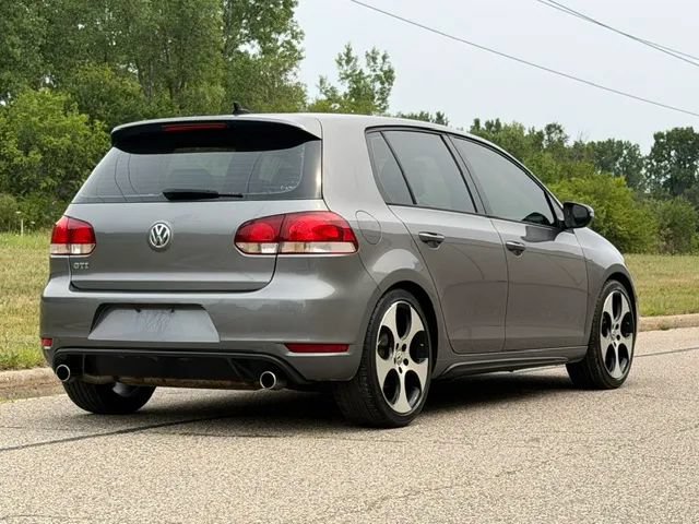 Used 2011 Volkswagen Golf 4-Door FWD image 40