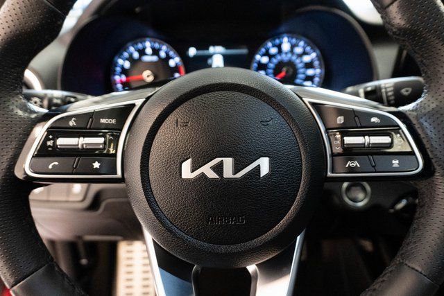 Used 2024 Kia Forte GT-Line w/ GT-Line Premium Package image 21