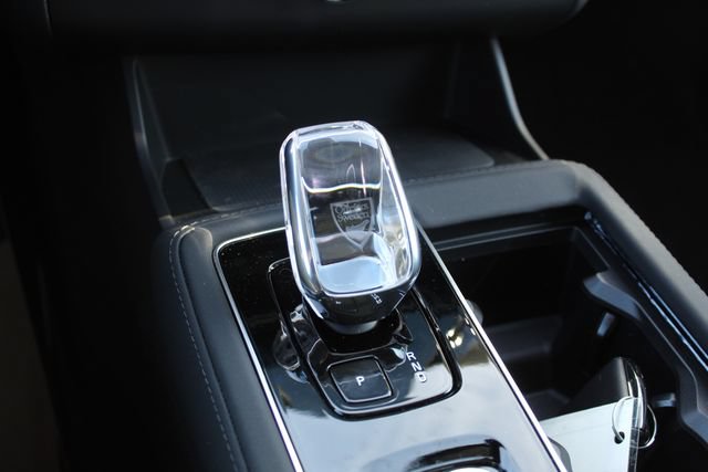 New 2026 Volvo XC90 B6 Plus w/ Protection Package Premier AWD/4WD image 26