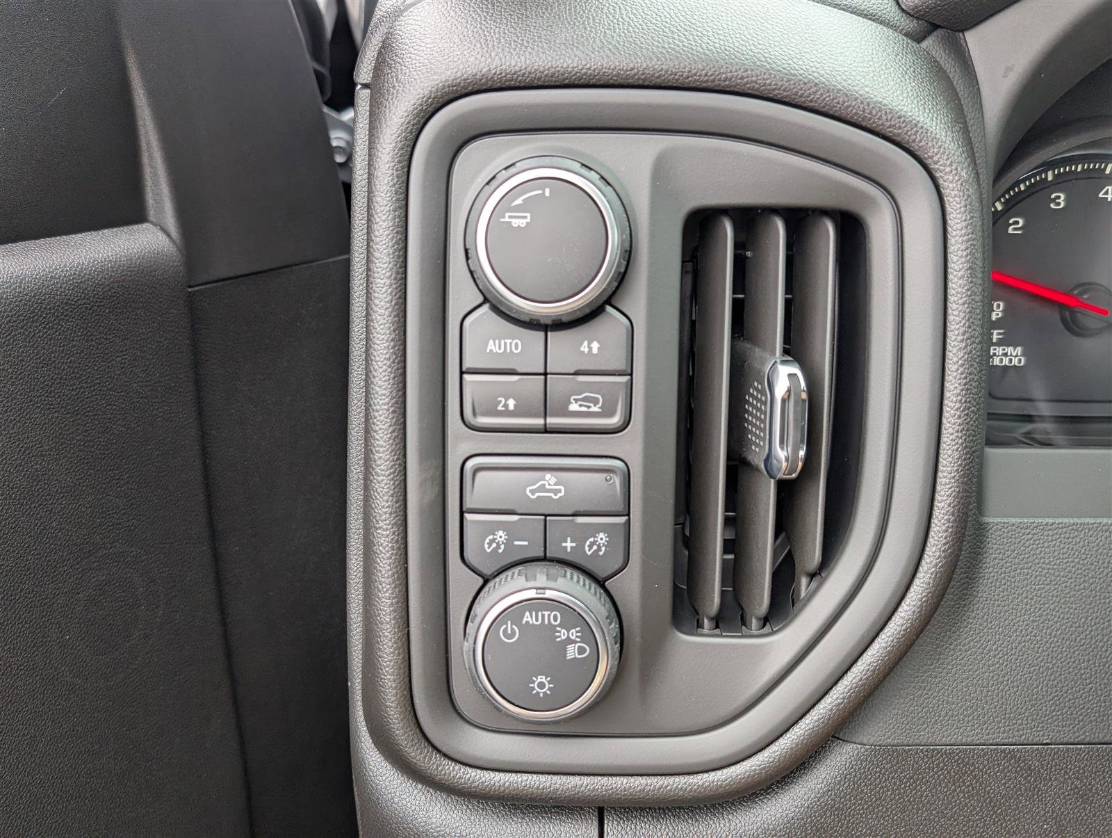 New 2026 Chevrolet Silverado 1500 Custom image 17