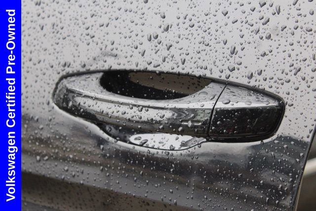 Used 2023 Volkswagen Atlas SEL Premium image 16