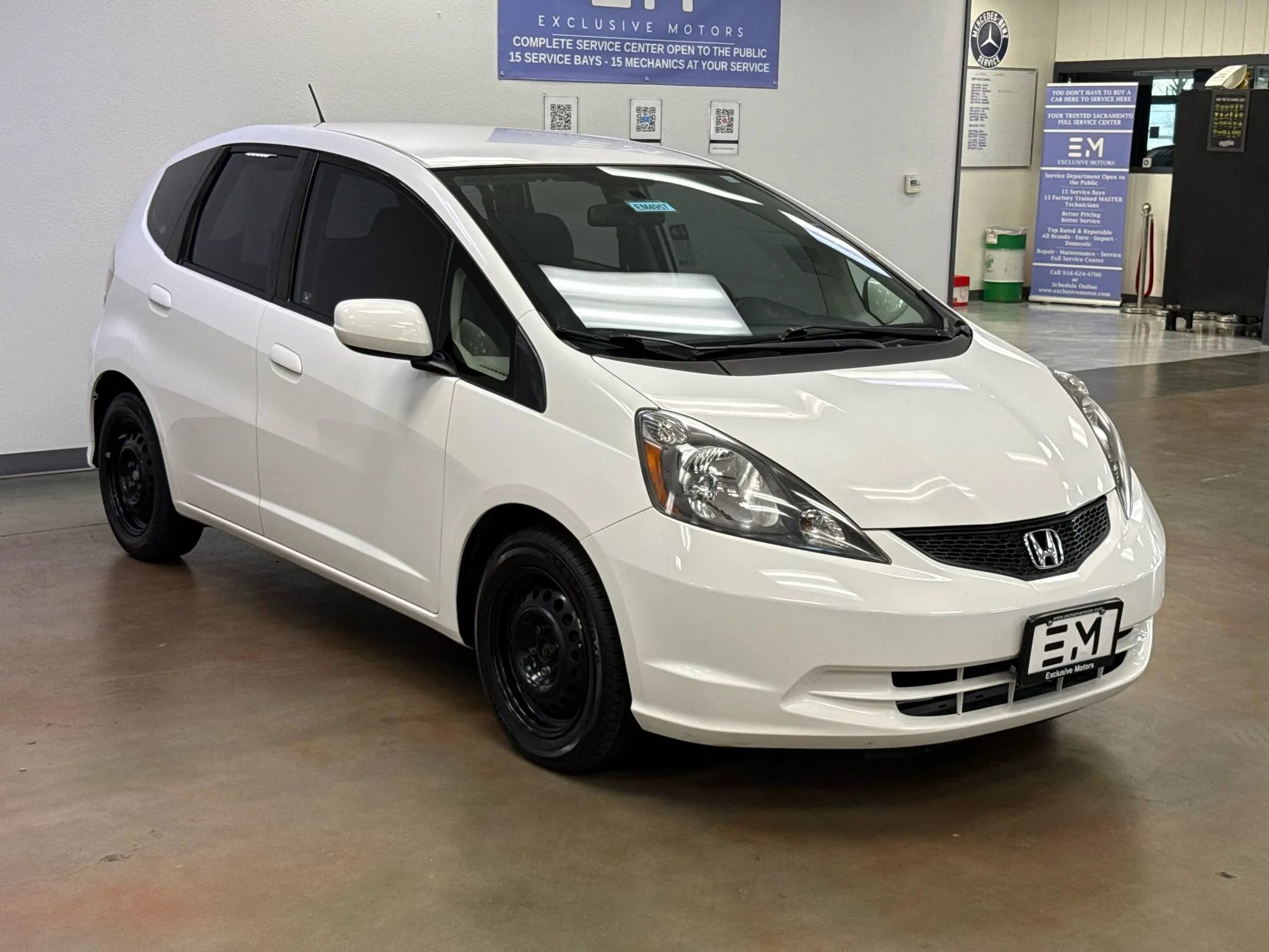 Used 2013 Honda Fit image 2