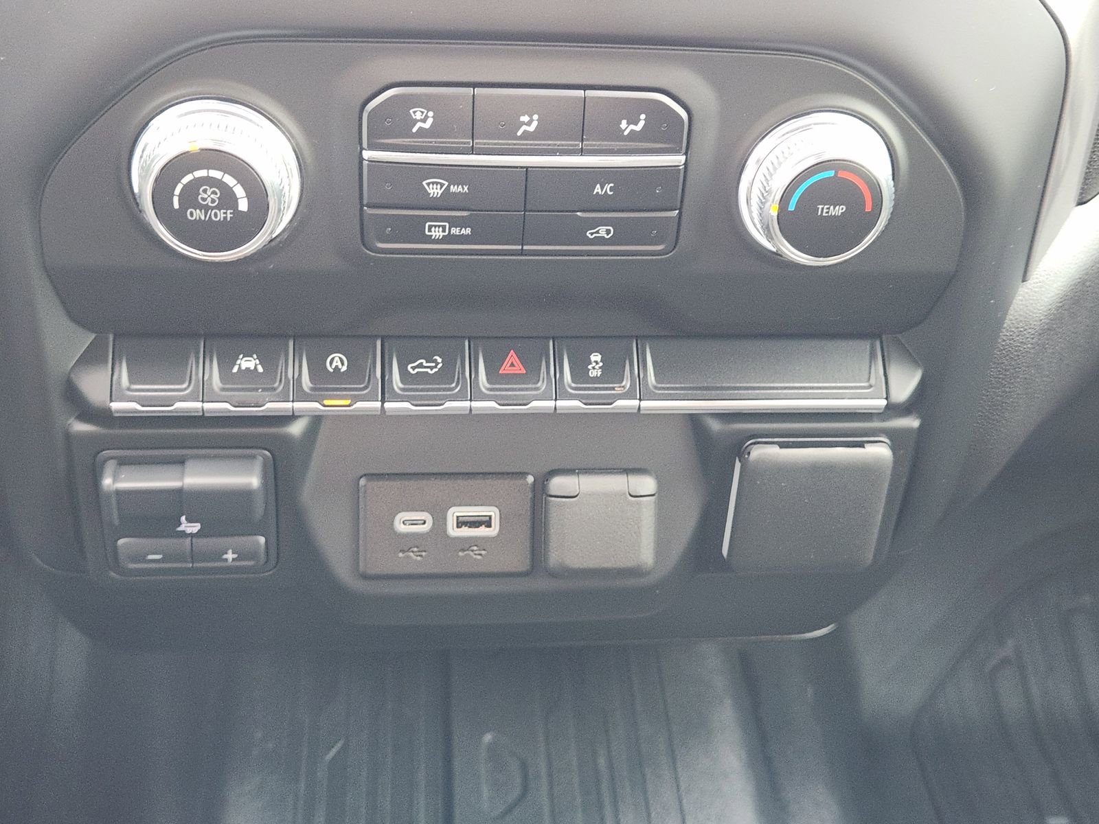 Used 2024 GMC Sierra 1500 Pro w/ Pro Value Package image 19