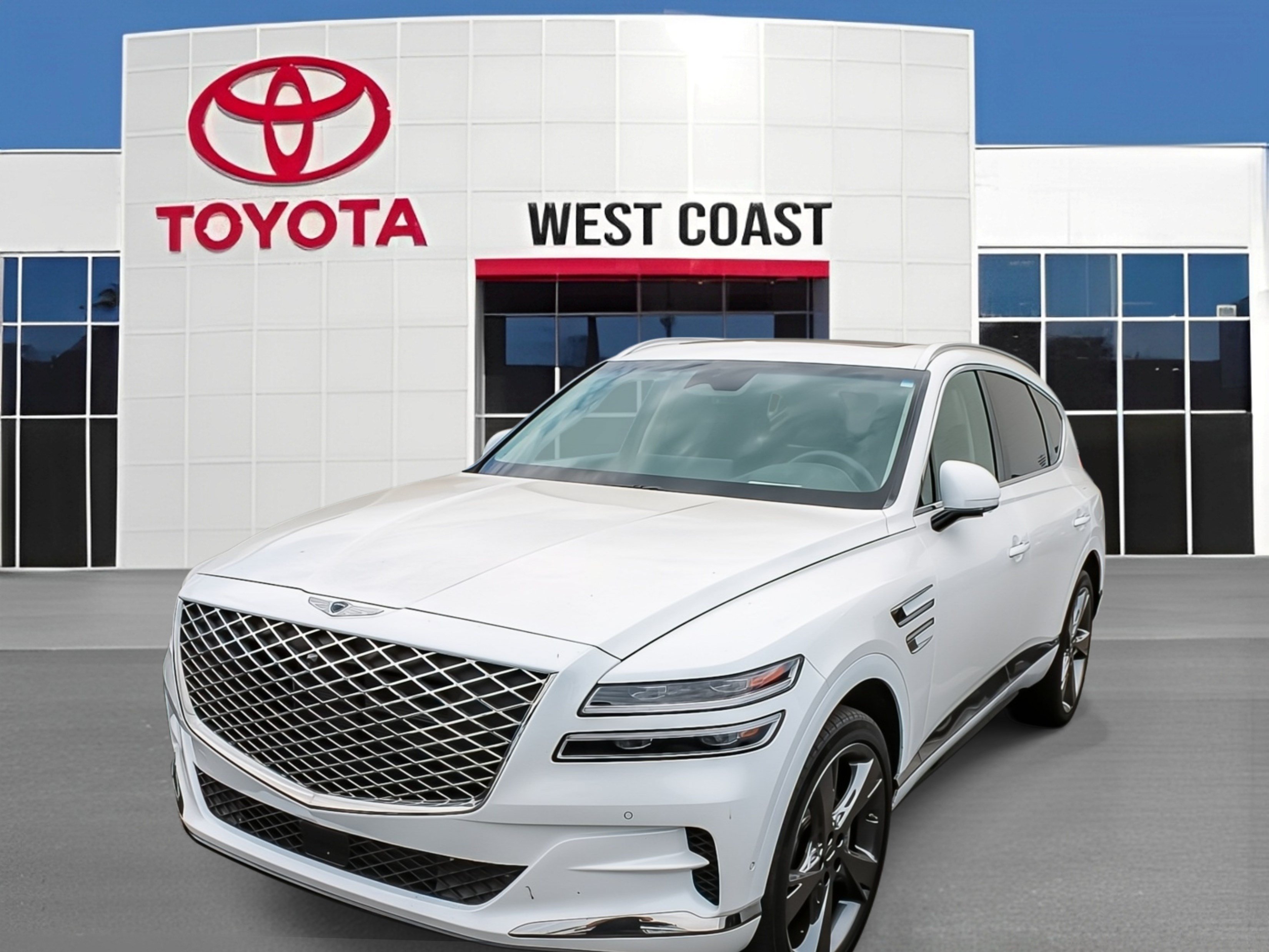 Used 2024 Genesis GV80 2.5T w/ Prestige Package