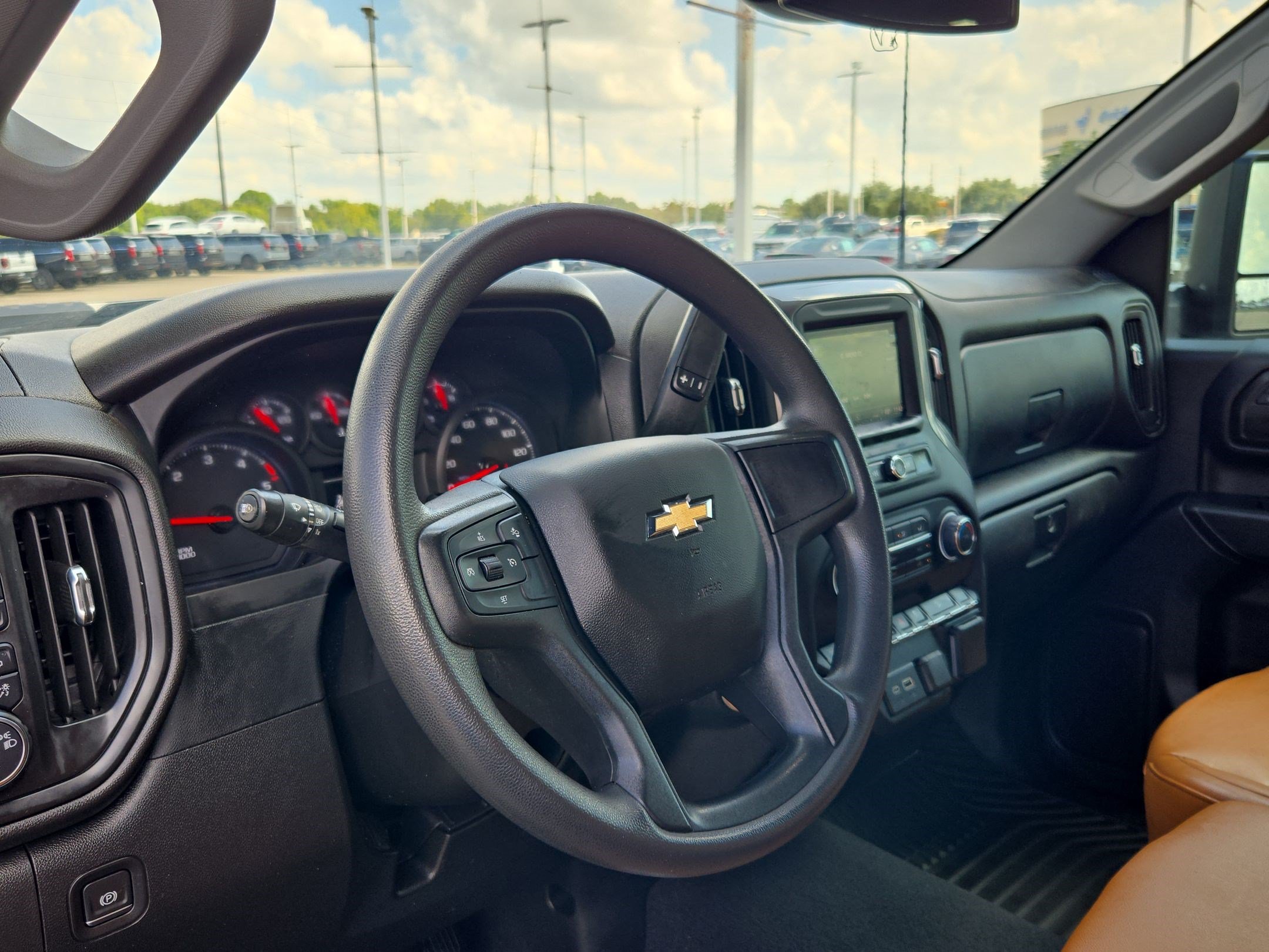 Used 2024 Chevrolet Silverado 2500 Custom w/ Custom Value Package AWD/4WD image 27