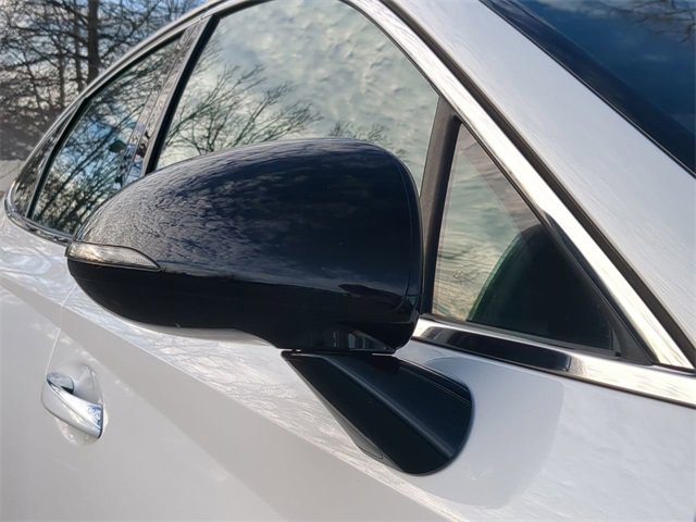 Used 2023 Hyundai Sonata SEL Plus w/ Preferred Accessory Package image 11