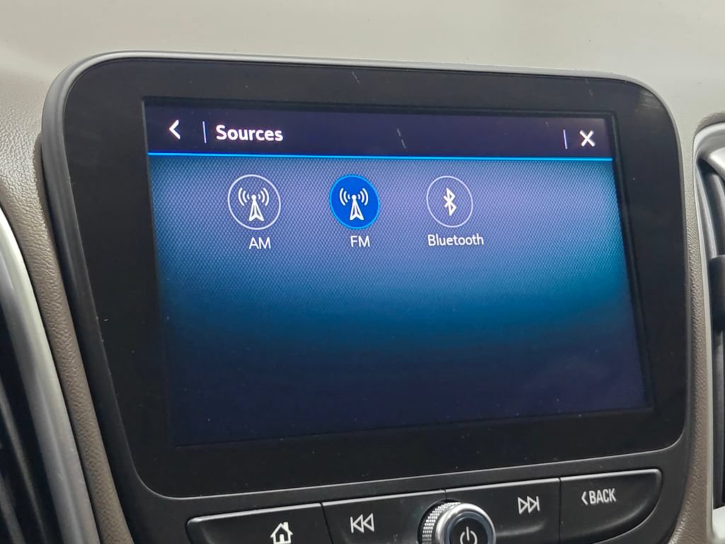 Used 2020 Chevrolet Malibu LS w/ Driver Confidence Package II FWD image 27