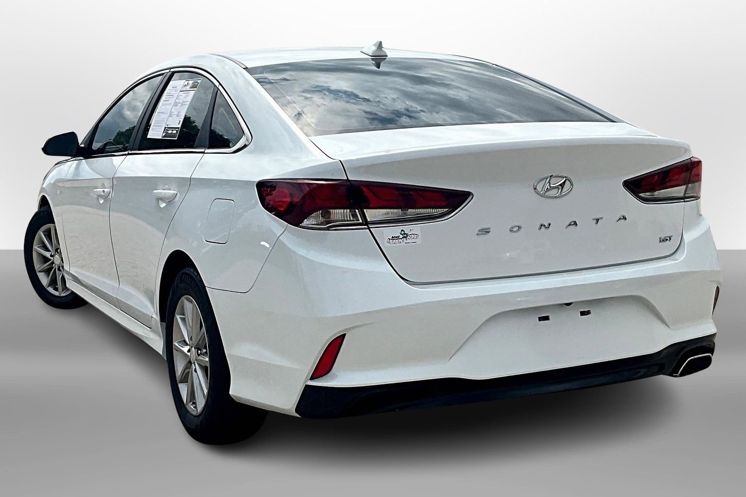 Used 2018 Hyundai Sonata ECO image 10