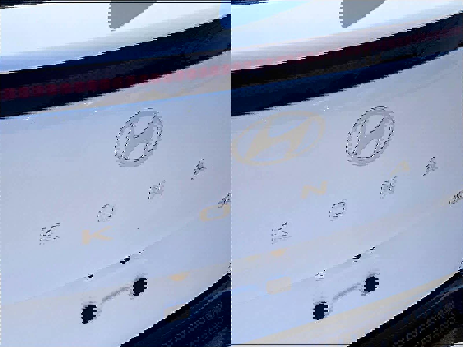 Used 2024 Hyundai Kona Limited image 28