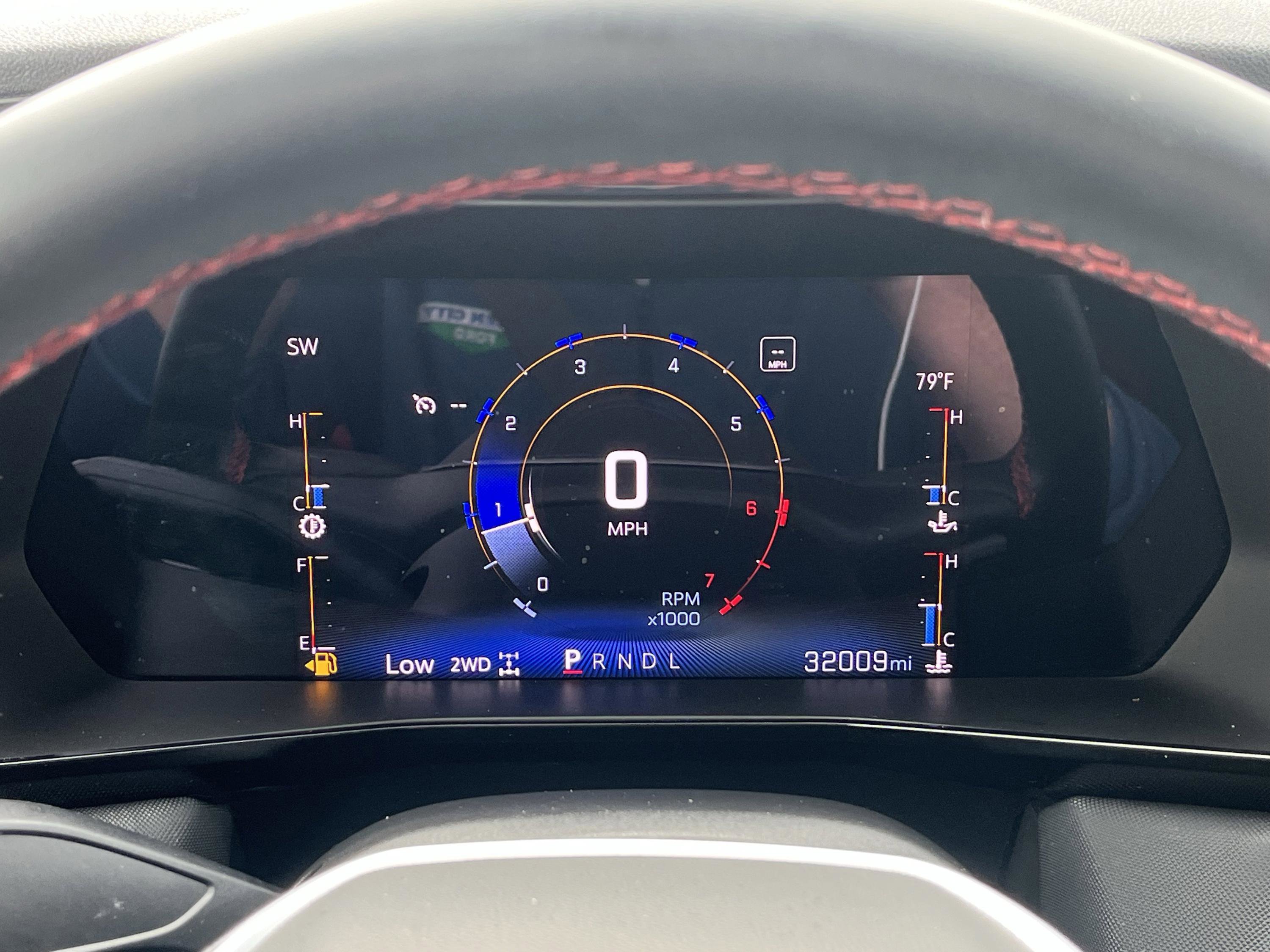 Used 2023 Chevrolet Colorado Z71 w/ Z71 Convenience Package 2 image 16