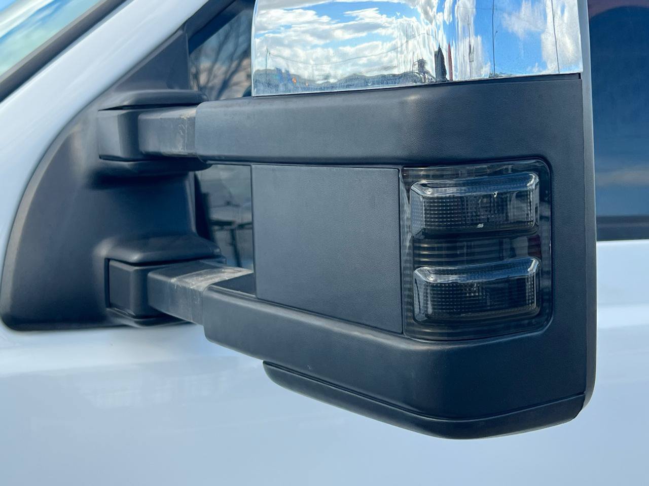 Used 2000 Ford F350 4x4 Regular Cab DRW Super Duty image 23