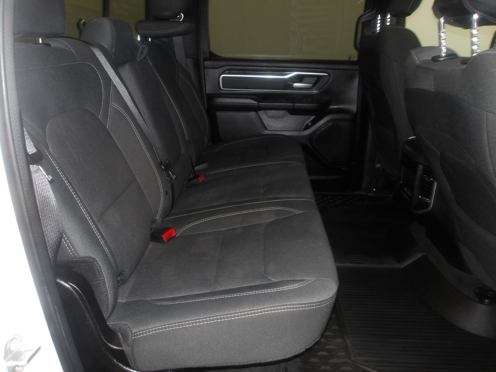 Used 2023 RAM 1500 Big Horn AWD/4WD image 16