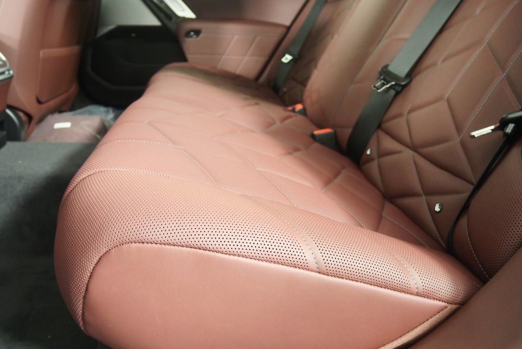 New 2026 BMW i7 eDrive50 w/ M Sport Package image 14