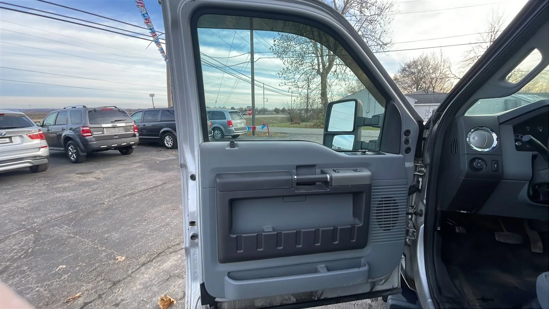 Used 2012 Ford F250 XLT w/ Snow Plow Prep Pkg image 20