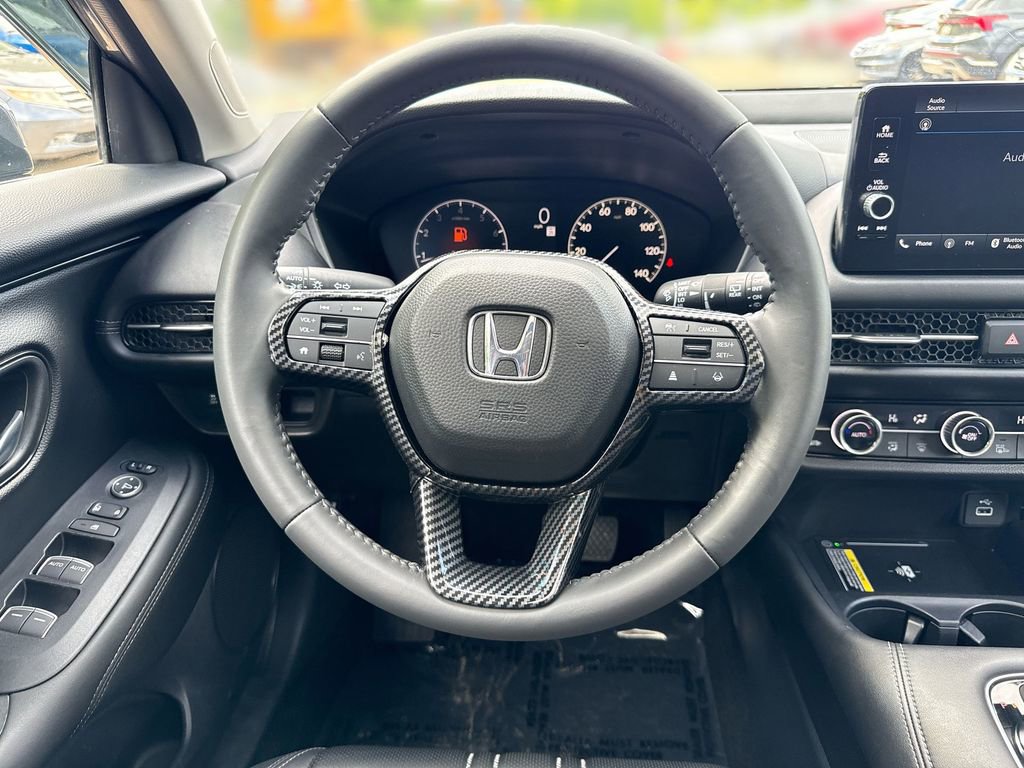 Used 2024 Honda HR-V EX-L image 11
