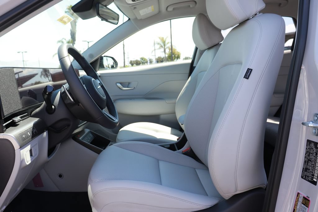 Used 2026 Hyundai Kona SEL Premium FWD image 11