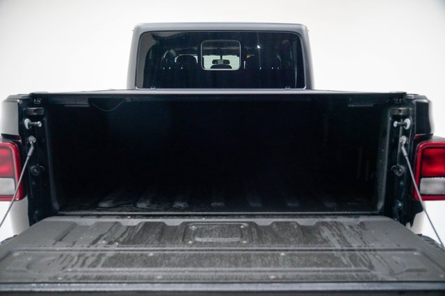 Used 2021 Jeep Gladiator Rubicon w/ Cold Weather Group image 14