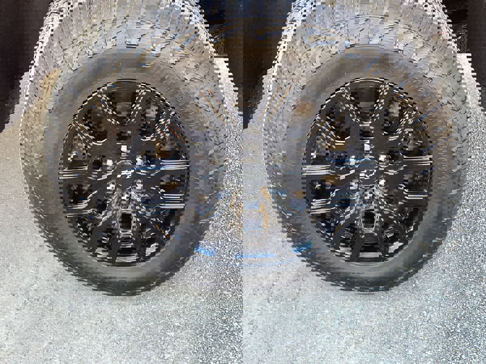 Used 2024 Chevrolet Colorado Trail Boss w/ Technology Package image 19