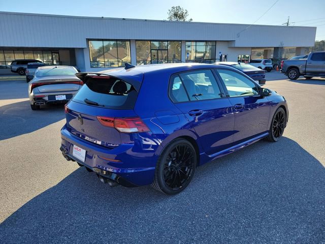 Used 2025 Volkswagen Golf R Black Edition image 2