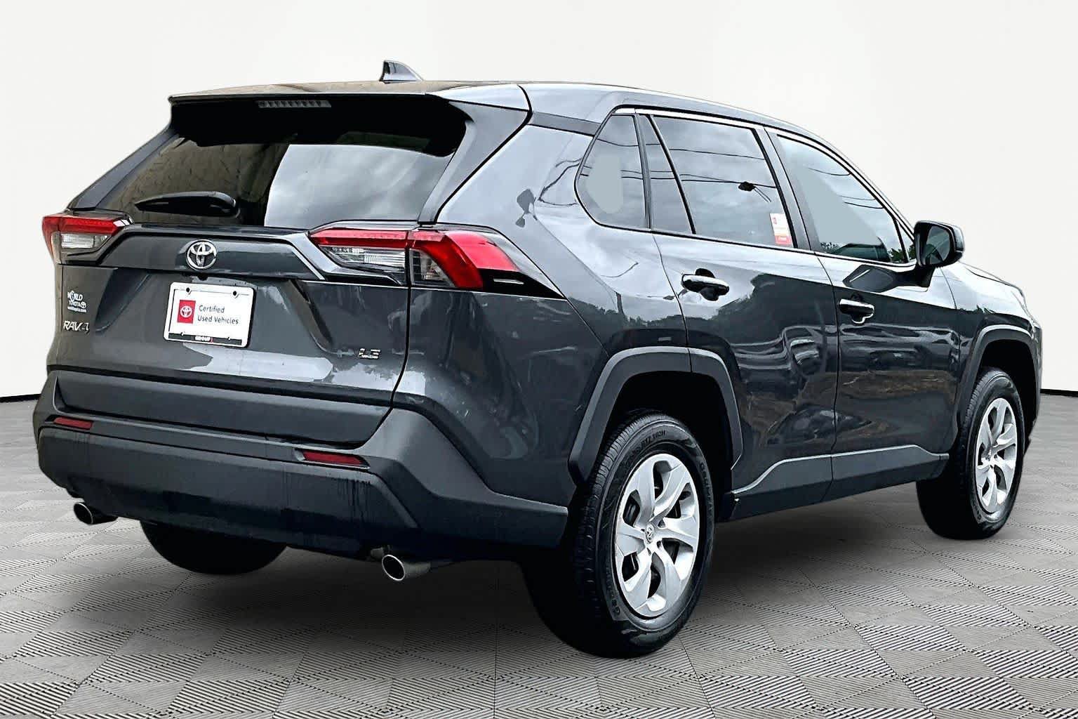 Certified 2023 Toyota RAV4 LE FWD image 13