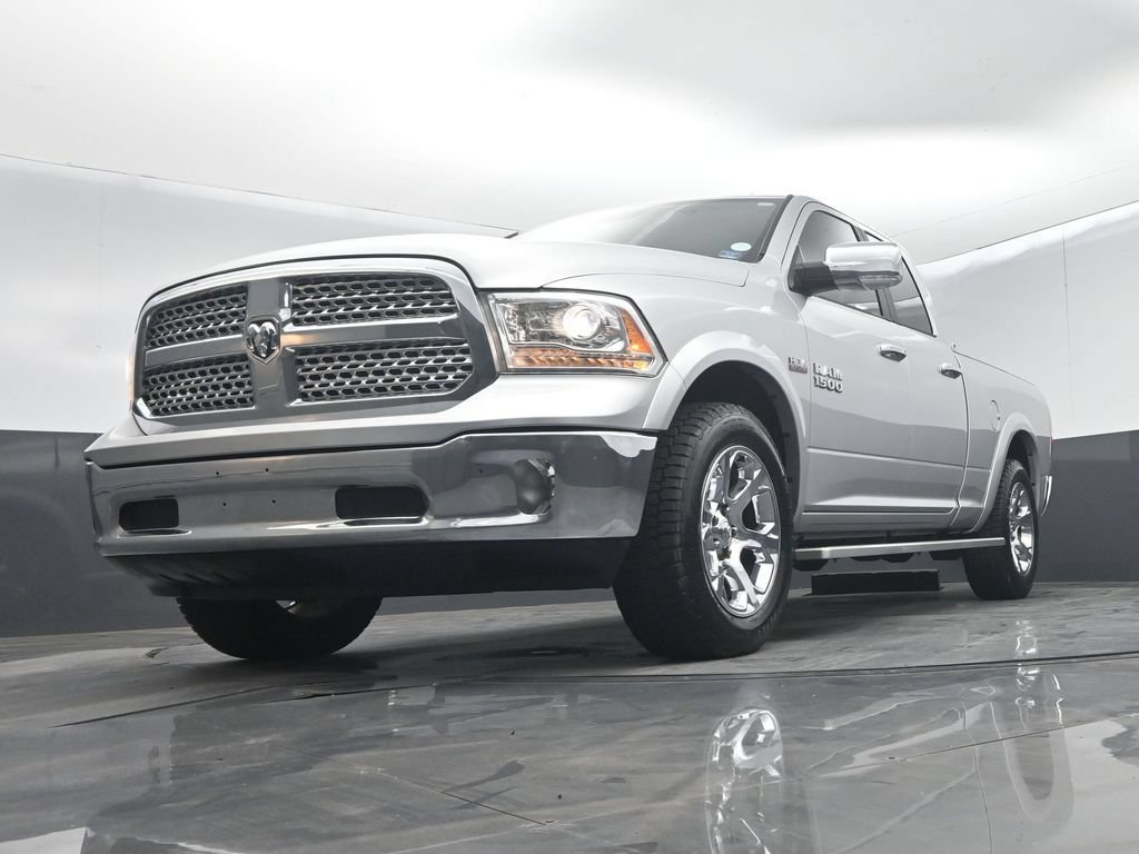 Used 2018 RAM 1500 Laramie RWD image 46