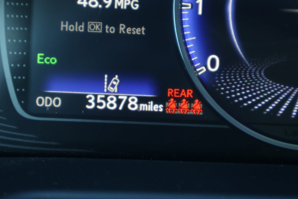 Used 2022 Lexus ES 300h w/ Luxury Package image 22