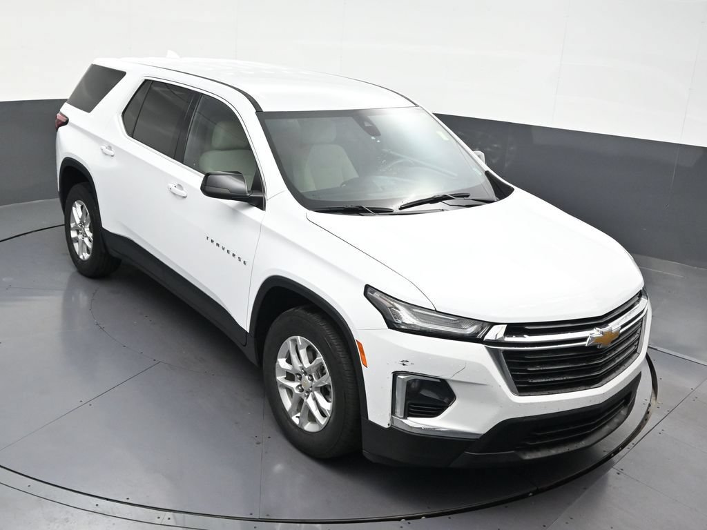 Used 2022 Chevrolet Traverse LS FWD image 21
